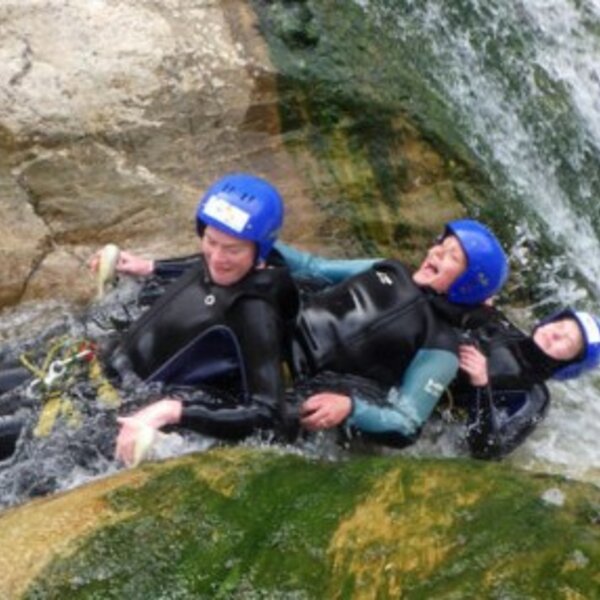 Image EAURIZON : Tir à l'arc, escalade, spéléo, location paddle,location canoé, canyoning: BON PLAN