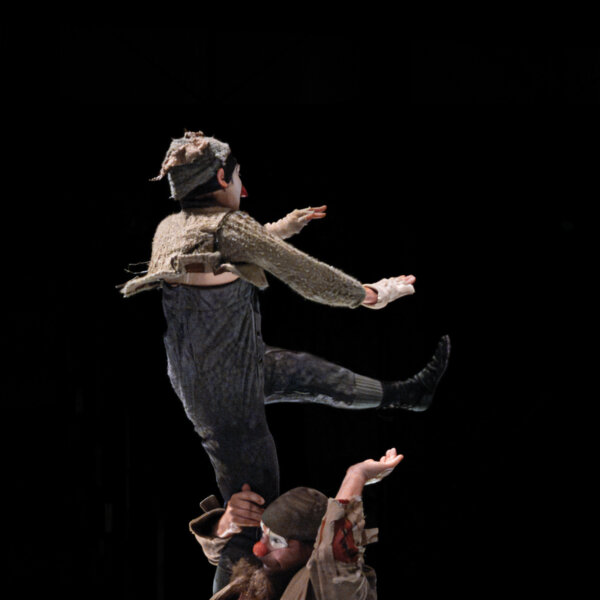 Image Cirque STRANO + "Trajet en bus"