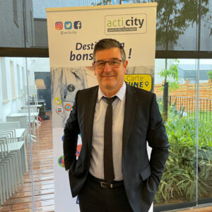 Image Eric Ménassi - Délégué Club Partenaires